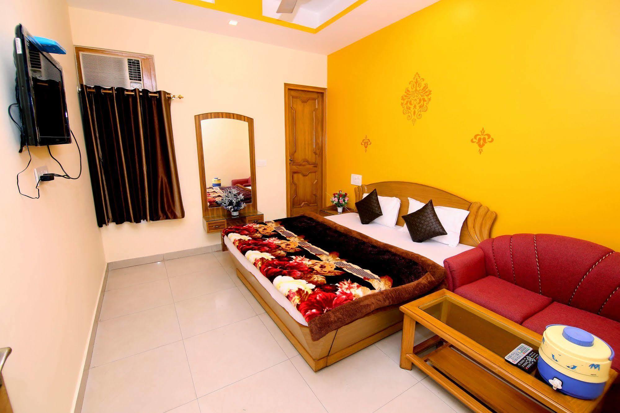 Hotel Sunshine Haridwār Exterior foto